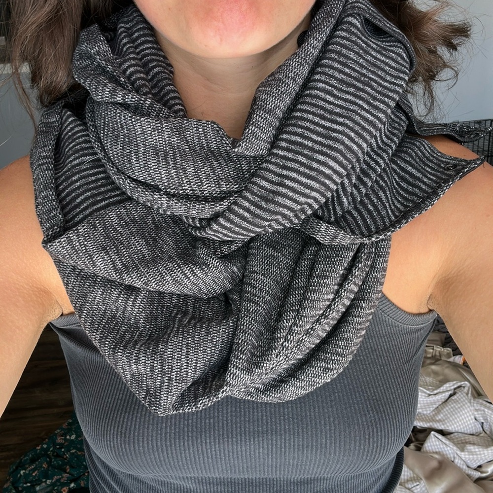 Lululemon Scarf